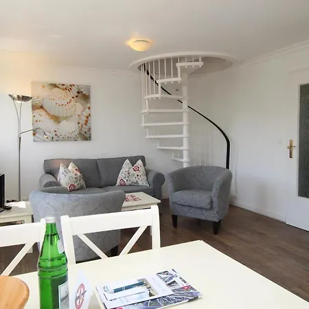 Διαμέρισμα Hues Loerki 3 *